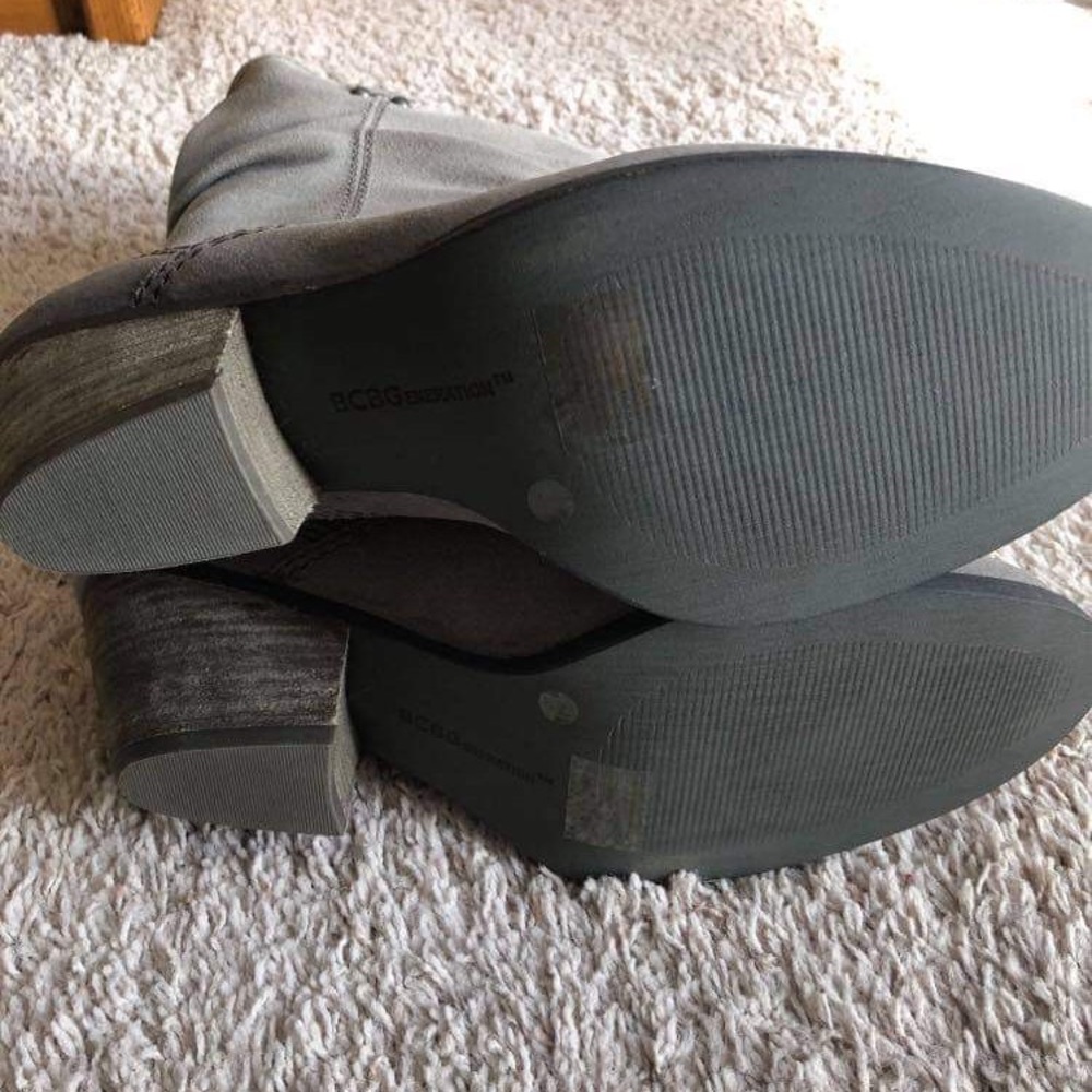 BCBG Holland Boots NWT - Picture 3 of 5